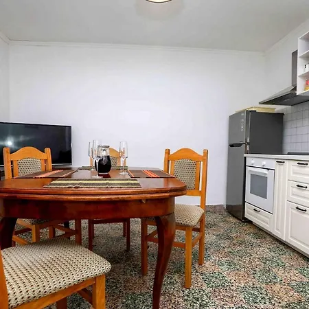 Feriehus New Krnici 37 Lozovac