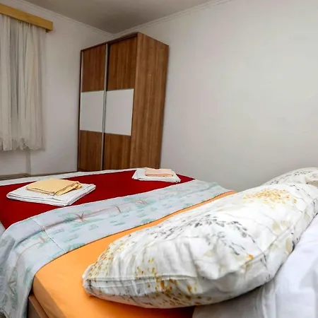 Feriehus New Krnici 37 Lozovac