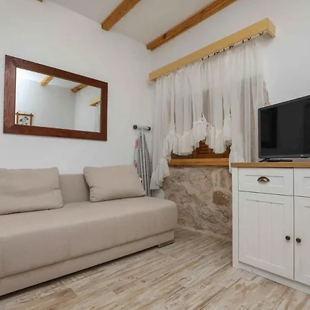 New Krnici 37 *